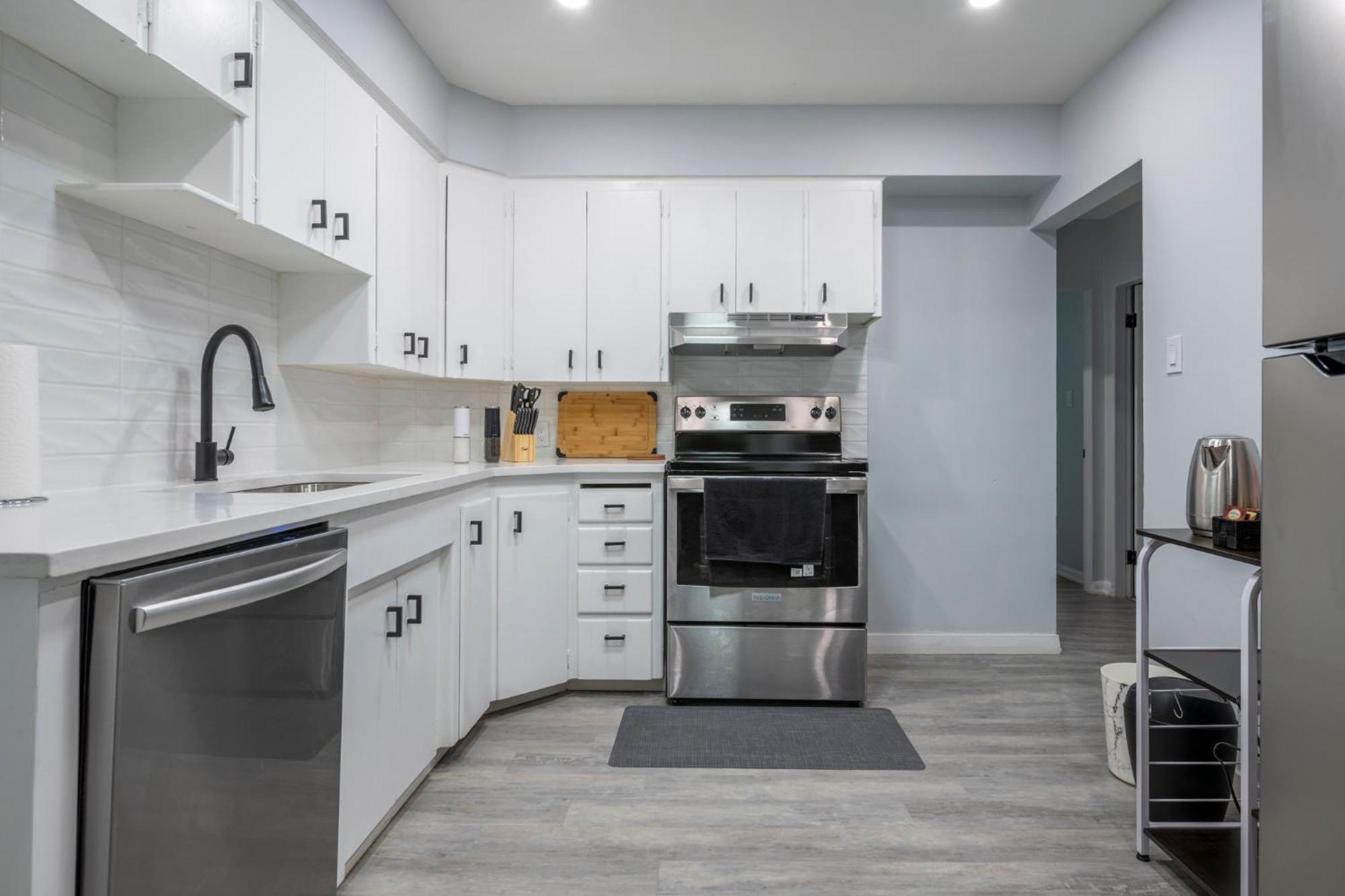 Centre Street Upper 2Bedsuite 4408 YYC Kültér fotó